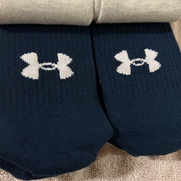 New 6 Under Armour Mens Socks - Picture 11 of 14